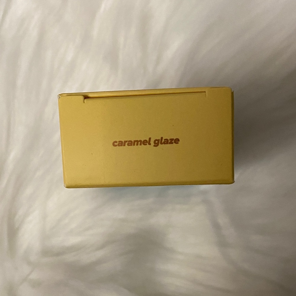 Lottie London P4L Lip Peptide - caramel glaze - Picture 5 of 9